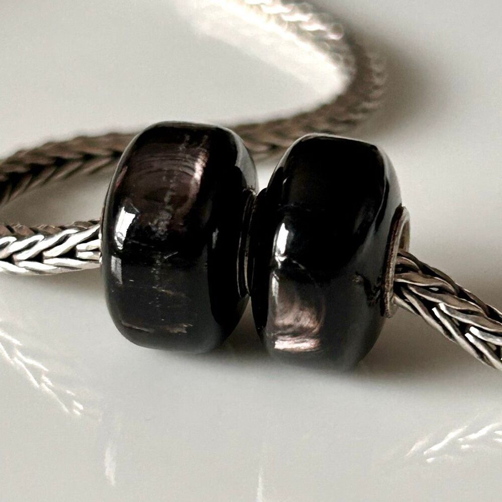 Set of 2 Black Gemstones Smooth w Nice Flash, SzilvaBeads, Fits Trollbeads